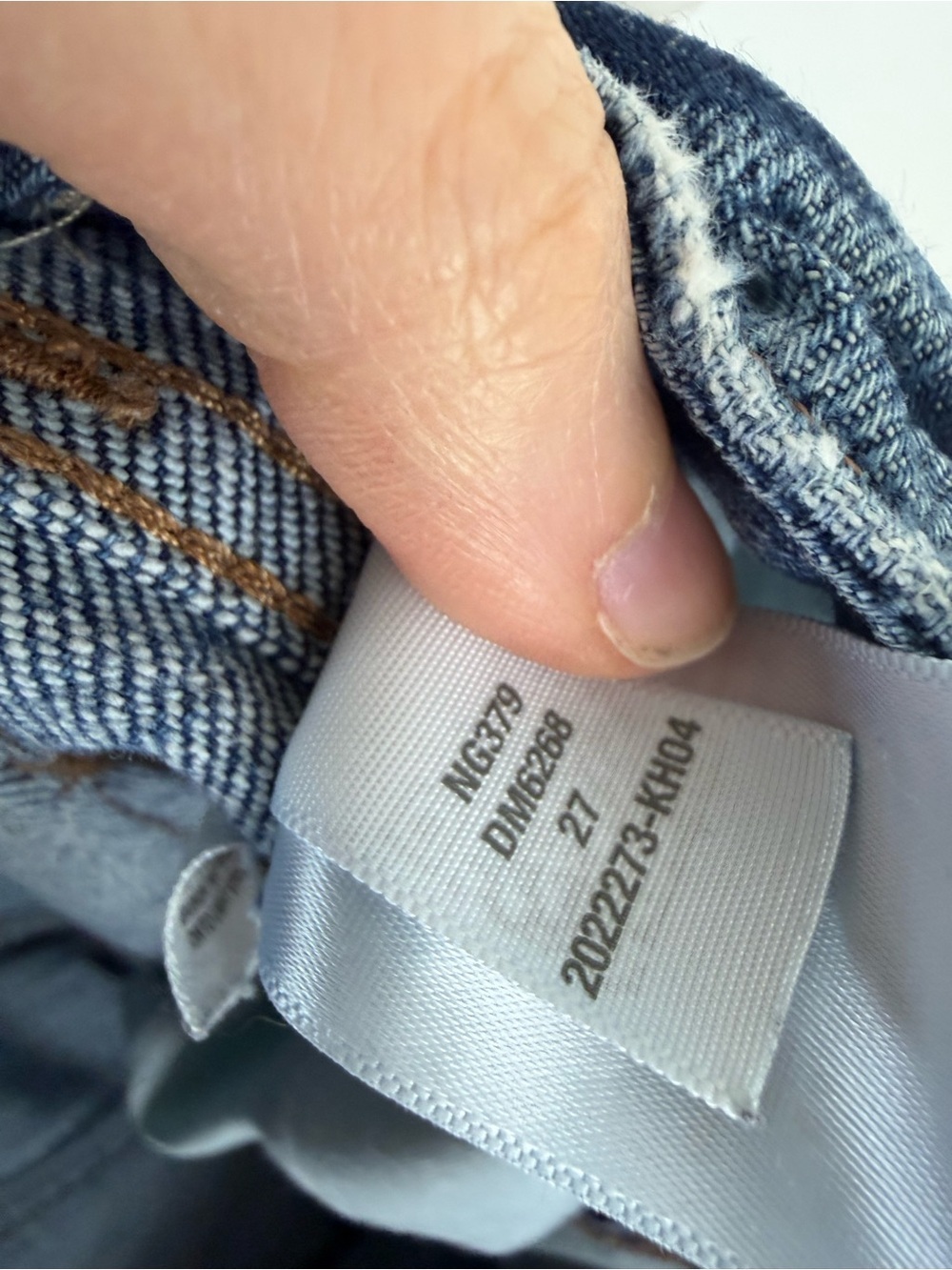 Madewell The Curvy Perfect Vintage Jeans Size 27 - Picture 7 of 7